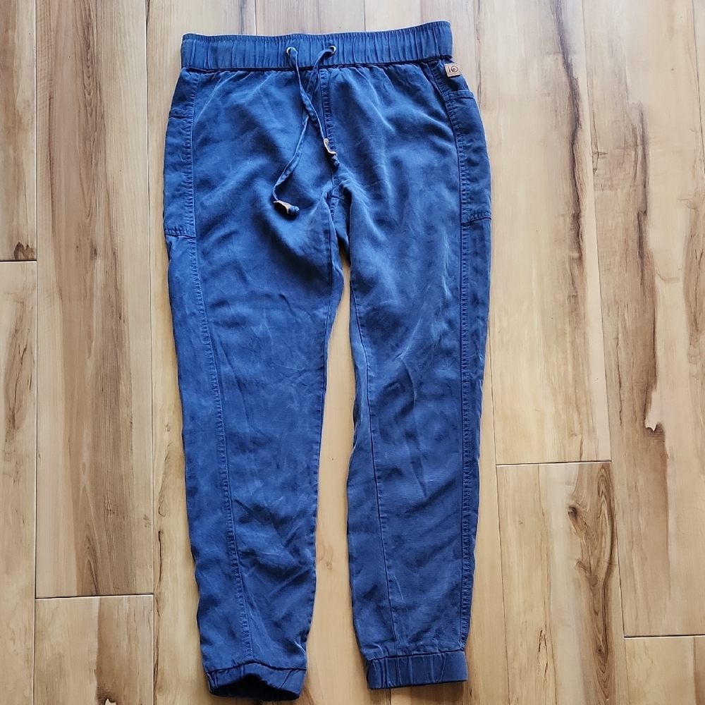 tentree Indigo Relaxed Joggers - Picture 1 of 4